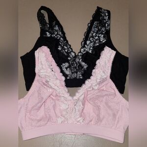 Set Of TWO Breezies Lace Wireless Bralette Bras (Black & Pink) Size Medium NWOT